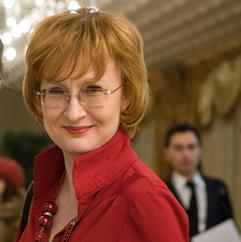Вы сейчас просматриваете НАТАЛЬЯ ФАЗЛЫЕВА О ПРЕЗЕНТАЦИИ КОМПАНИИ «CAPELLA FILM»: «БЛАГОДАРЯ ОТДЕЛЬНЫМ ВСТРЕЧАМ С ПРОКАТЧИКАМИ В ГОЛОВЕ ОТКЛАДЫВАЕТСЯ ВСЕ НЕОБХОДИМОЕ»