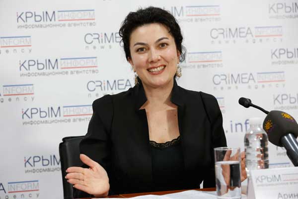Вы сейчас просматриваете НОВОСТИ СТУДИЙ: КРЫМ ВЫИГРАЛ ЯЛТИНСКУЮ СТУДИЮ, КИНОСТУДИЯ ИМ. ГОРЬКОГО И МУЗЕЙ КИНО БУДУТ СОТРУДНИЧАТЬ