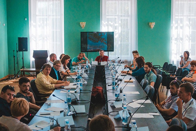 Вы сейчас просматриваете «НЕВАФИЛЬМ RESEARCH»: В РОССИЙСКИХ РЕГИОНАХ СНИМАЕТСЯ КИНО!