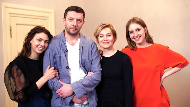 Таисия Вилкова, Алексей Агранович, Виктория Толстоганова и Полина Виторган