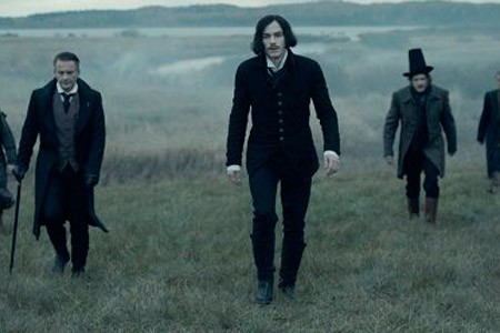 Читать далее о этой статье СЕРИЯ ФИЛЬМОВ О ГОГОЛЕ ПРЕВРАТИТСЯ В СЕРИАЛ