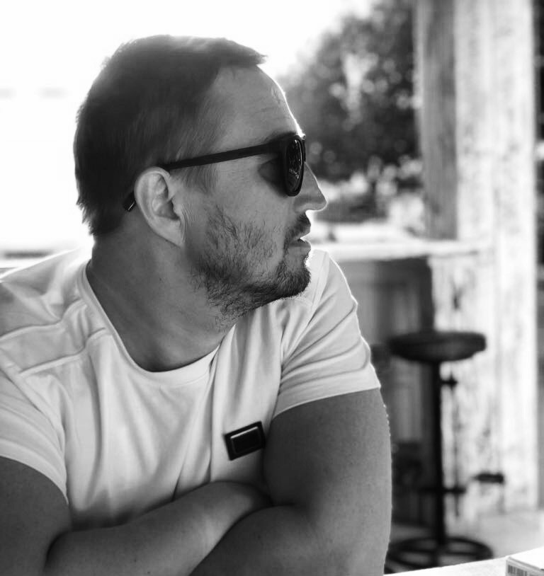 Вы сейчас просматриваете КИНОТЕАТРЫ ГОВОРЯТ! СТАНИСЛАВ ВАСИН («СИНЕМА 5»): «ДЕКАБРЬ ОБЕЩАЕТ СТАТЬ ОДНИМ ИЗ ЛУЧШИХ ЗА ПОСЛЕДНИЕ ГОДЫ»